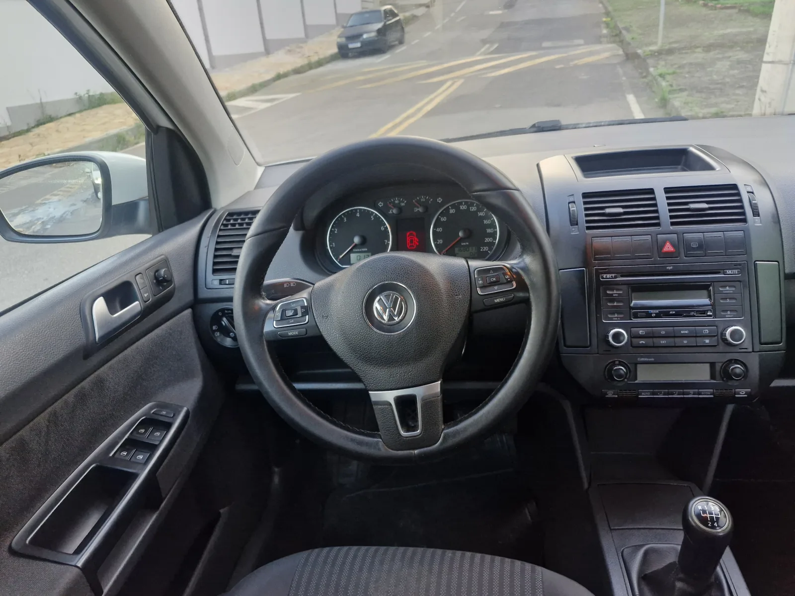 Volkswagen Polo Sedan Sedan 1.6 Manual - foto 13